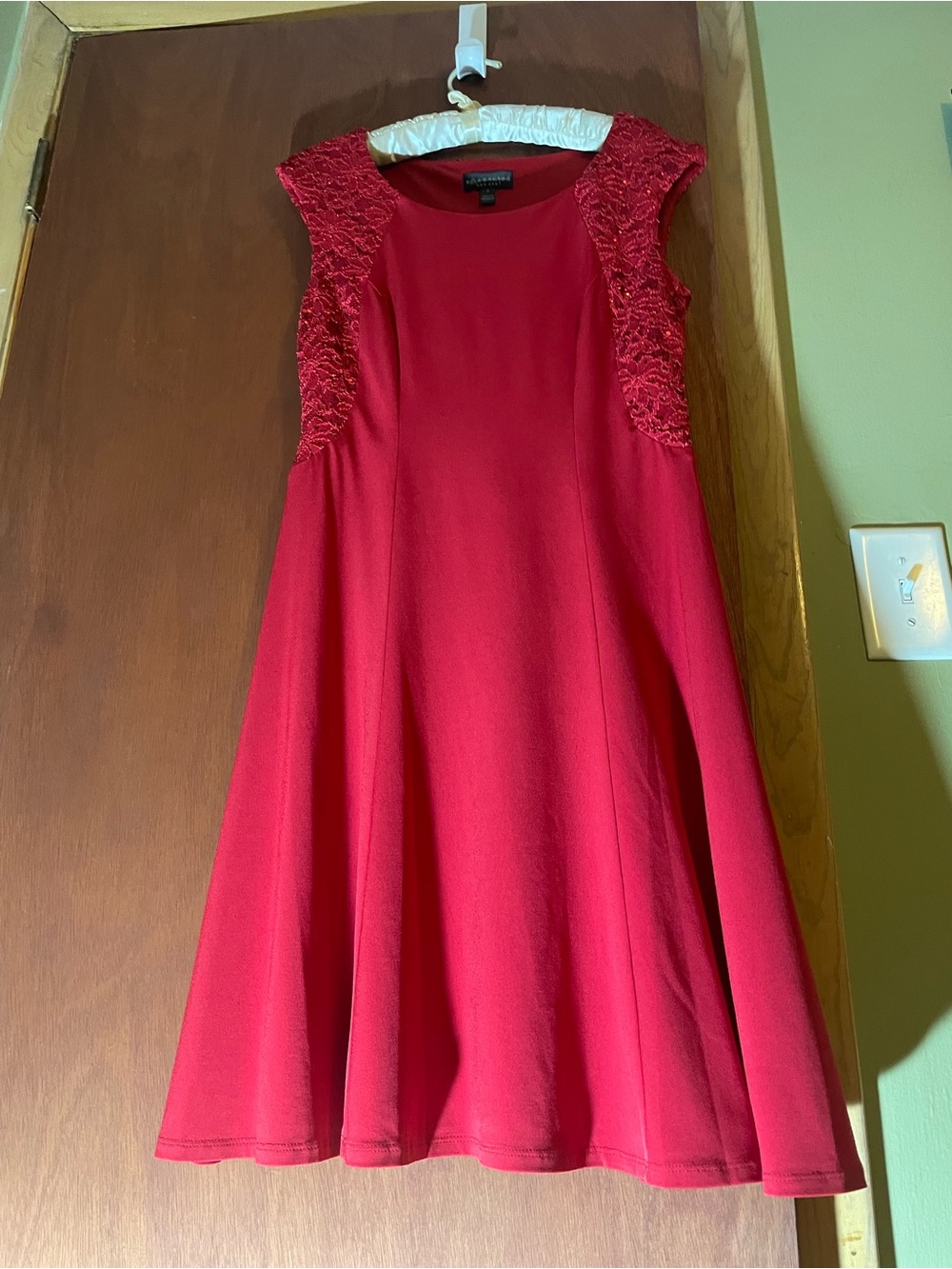 connected apparel Red Lace-Cap Sleeve Midi Dress